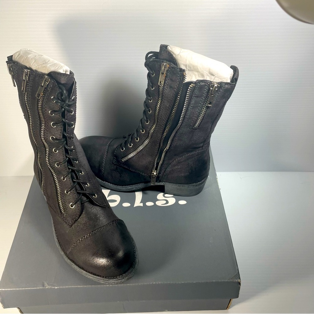 R.b.l.s lace up boots NWT